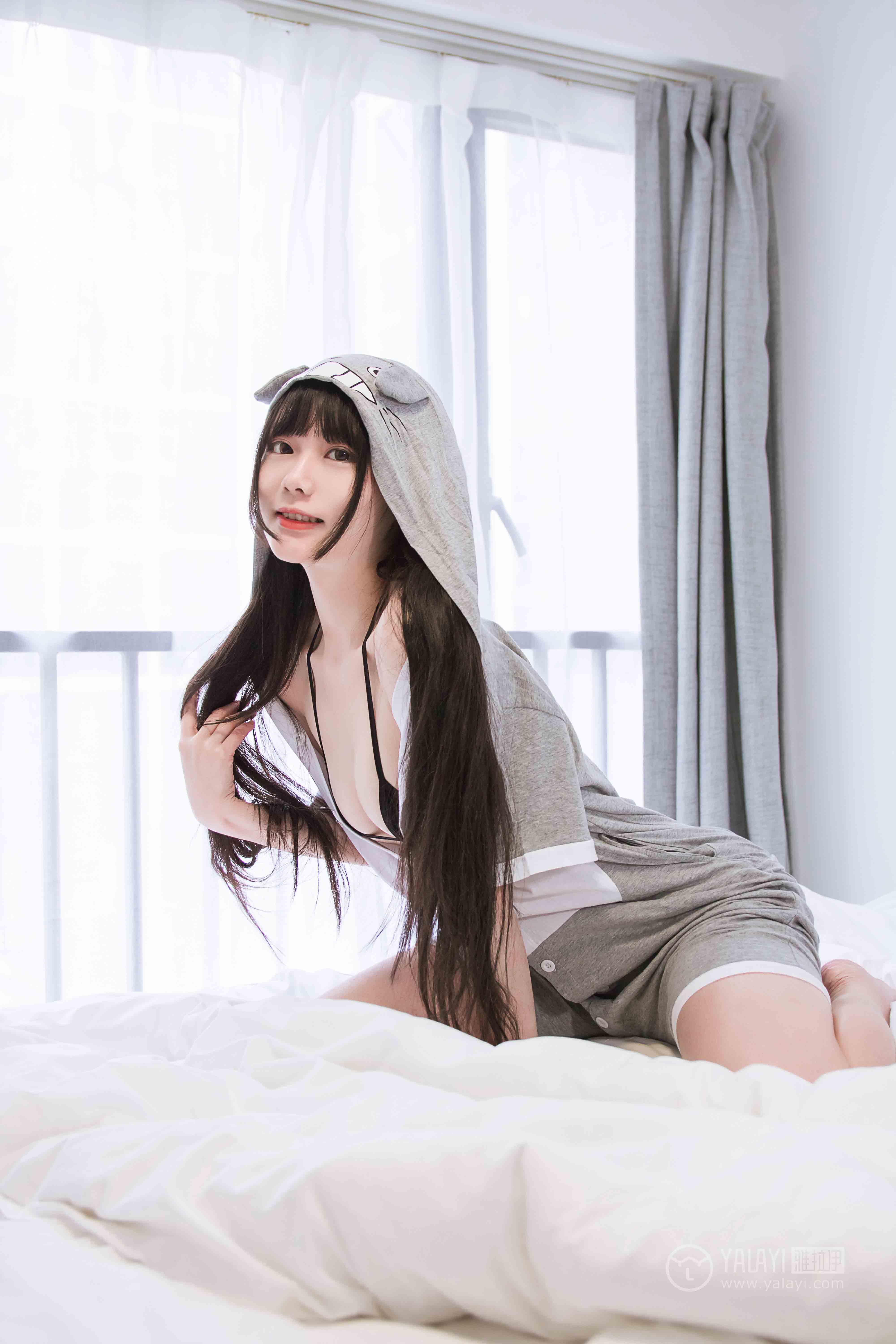 [YALAYI雅拉伊]2019.03.02NO.201龙猫睡衣小琉插图